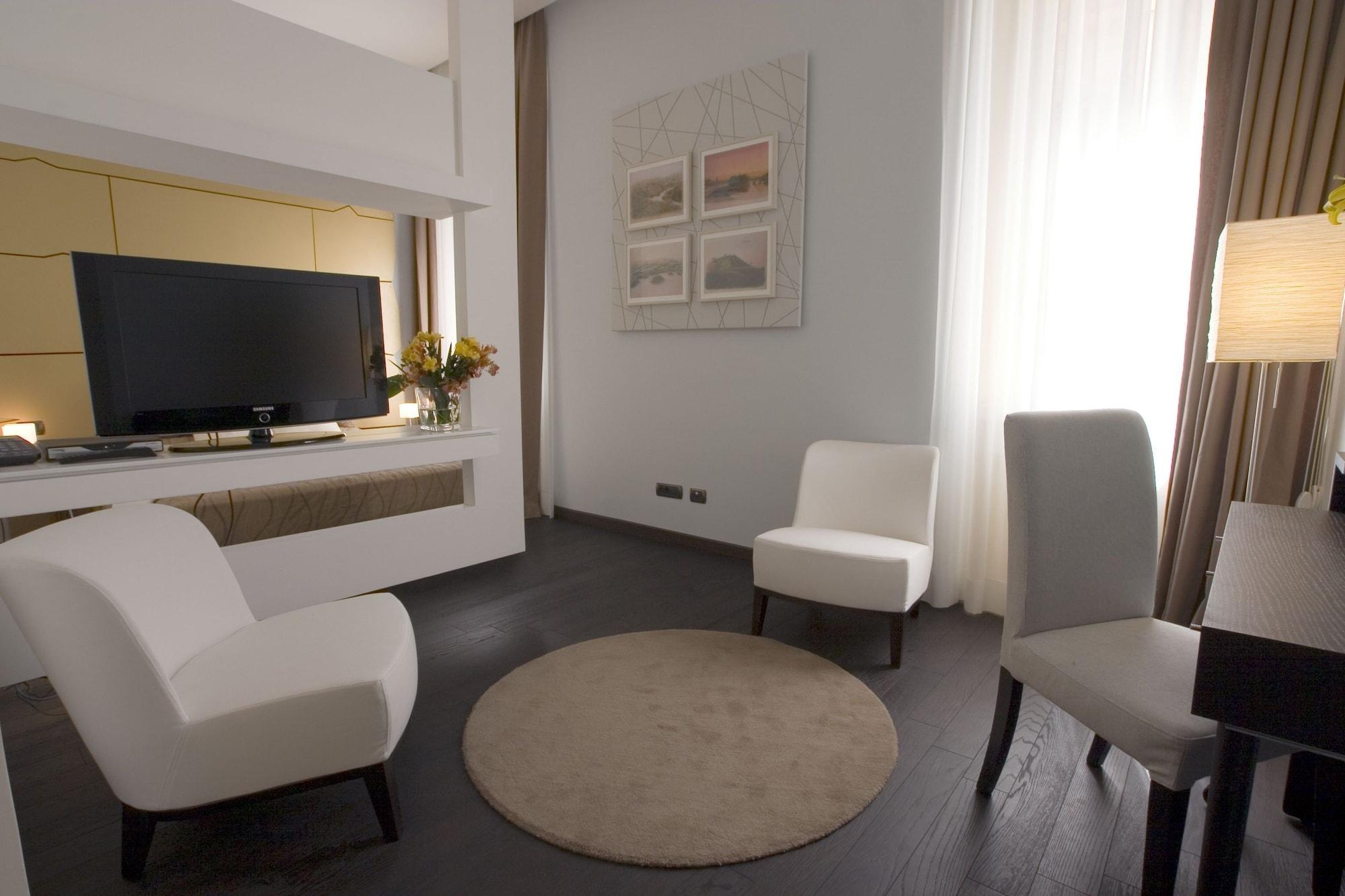 Hotel Ht Romeo Al Babuino Exterior foto