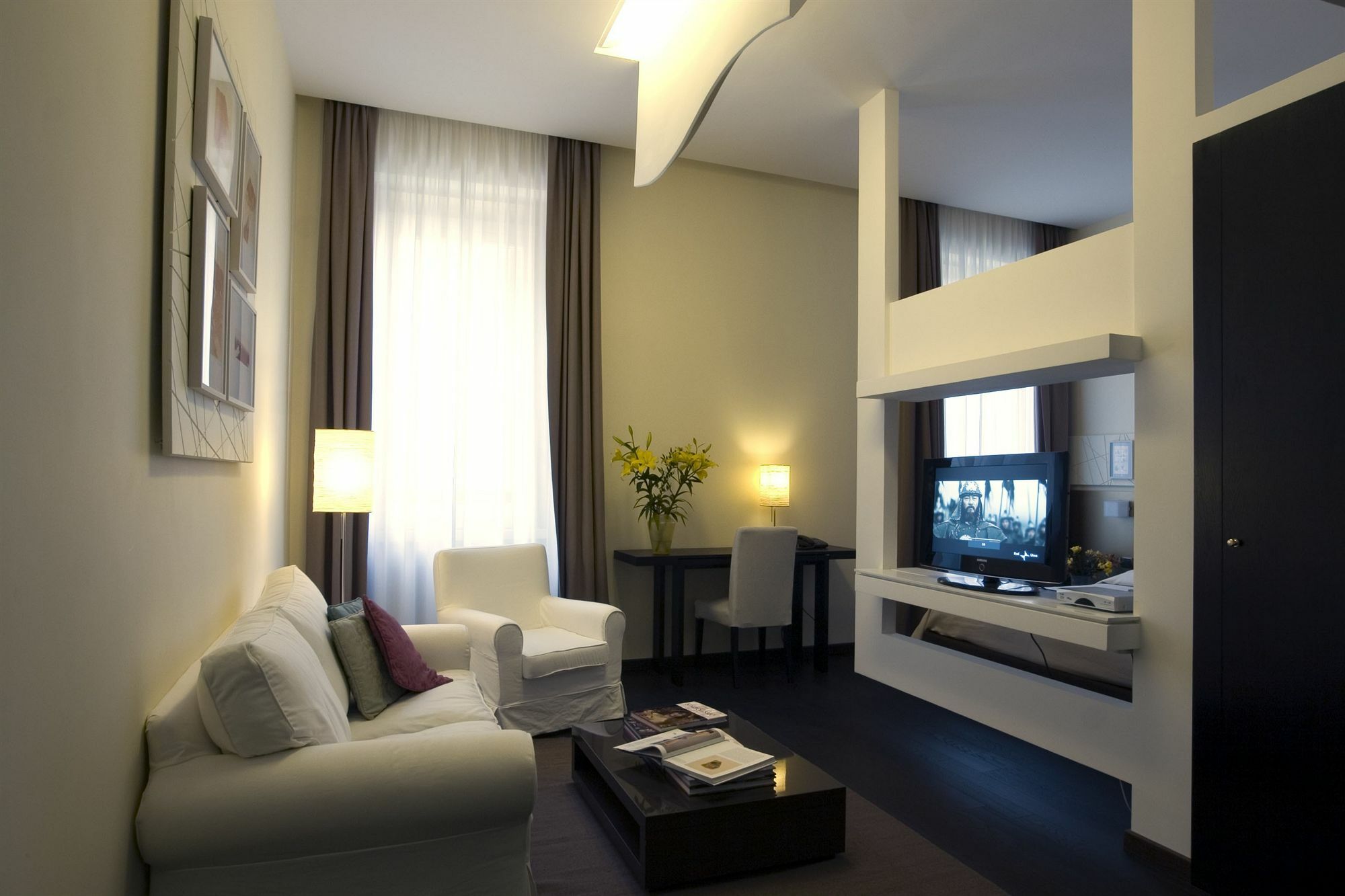 Hotel Ht Romeo Al Babuino Exterior foto