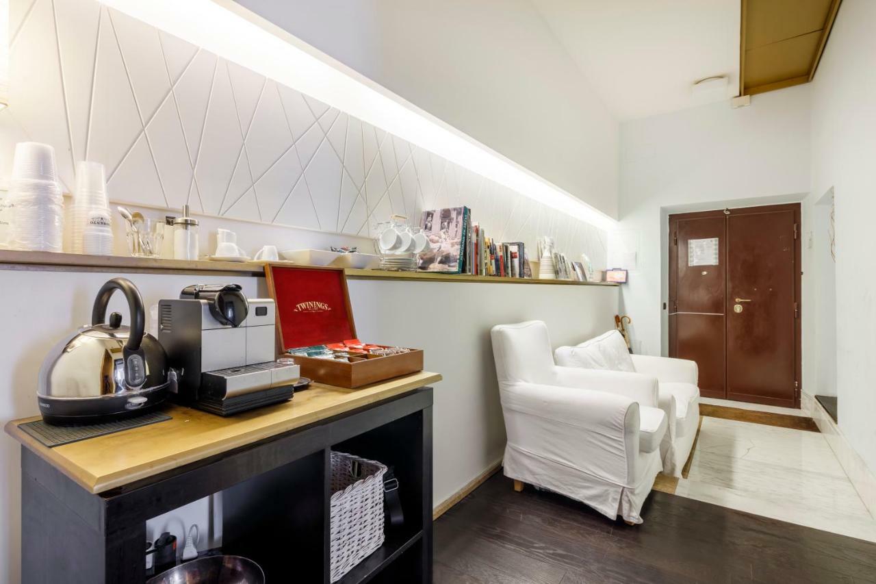 Hotel Ht Romeo Al Babuino Exterior foto